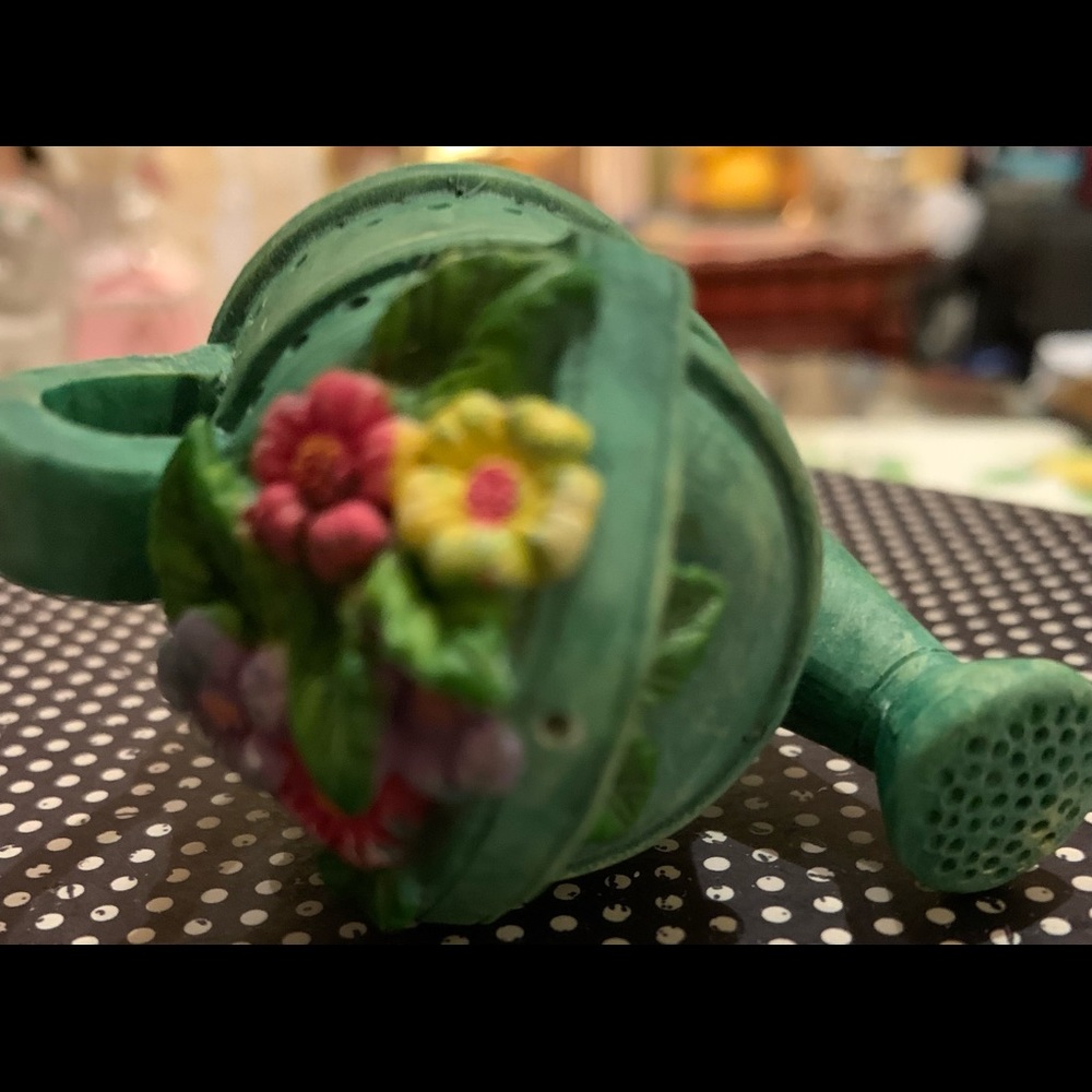 Candle Snuffer w Brass Interior Green Watering Can Topped with Flowers 2 1/2 “ - Picture 4 of 10